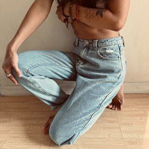 Simple Society Boyfriend Jeans